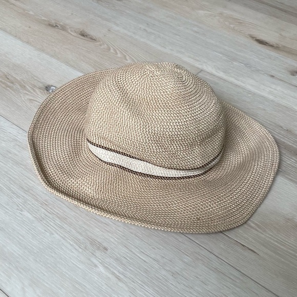 SOLAR ESCAPE Sun Hat Wide Floppy Brim Tan One Size - Picture 1 of 13